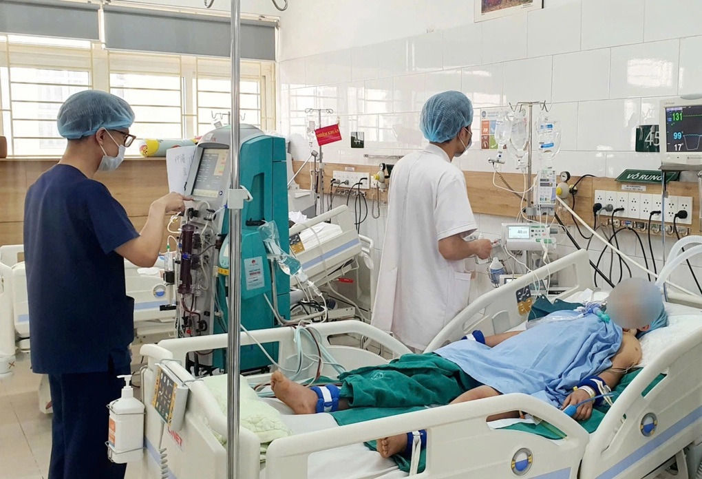 Hai vợ chồng tổn thương tim, gan… nguy kịch sau khi ăn loại nấm trắng