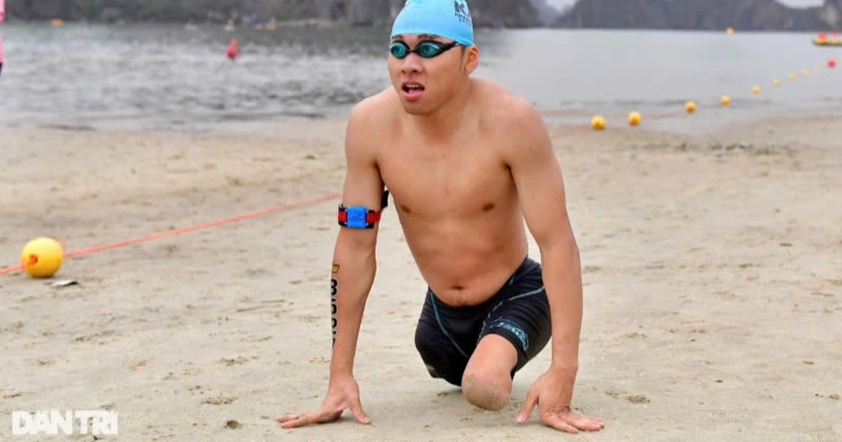 Chiến binh không chân tại Aqua Warriors: Từ bi kịch thơ ấu đến HCV quốc gia