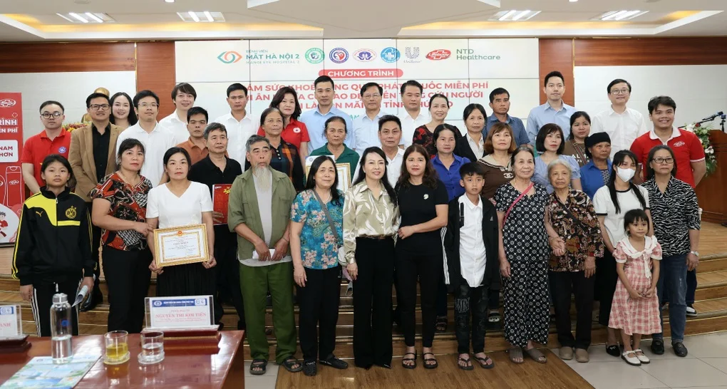 Quyết định trong nỗi đau của người vợ trẻ cứu 6 cuộc đời - 2 Quyết định trong nỗi đau của người vợ trẻ cứu 6 cuộc đời - 2
