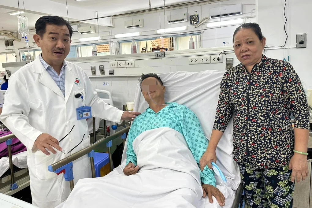Bé gái bị đột quỵ đi cấp cứu rất sớm vẫn tử vong: Chuyên gia chỉ ra bất cập - 2 Bé gái bị đột quỵ đi cấp cứu rất sớm vẫn tử vong: Chuyên gia chỉ ra bất cập - 2