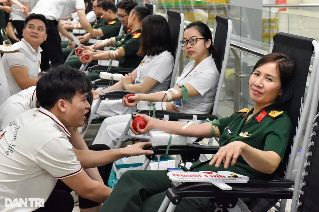 Với nhiều ca cấp cứu, 1-2 đơn vị máu đáng giá bằng cả sinh mệnh - 2