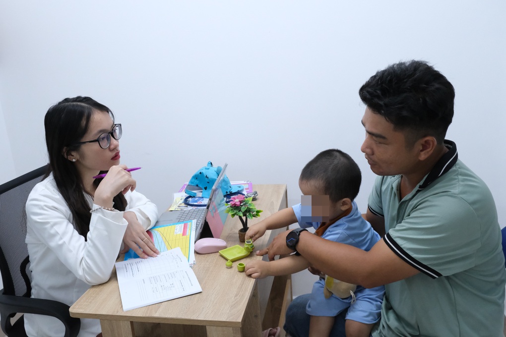 Bác sĩ nêu điểm khác giữa sữa công thức và sản phẩm dinh dưỡng công thức