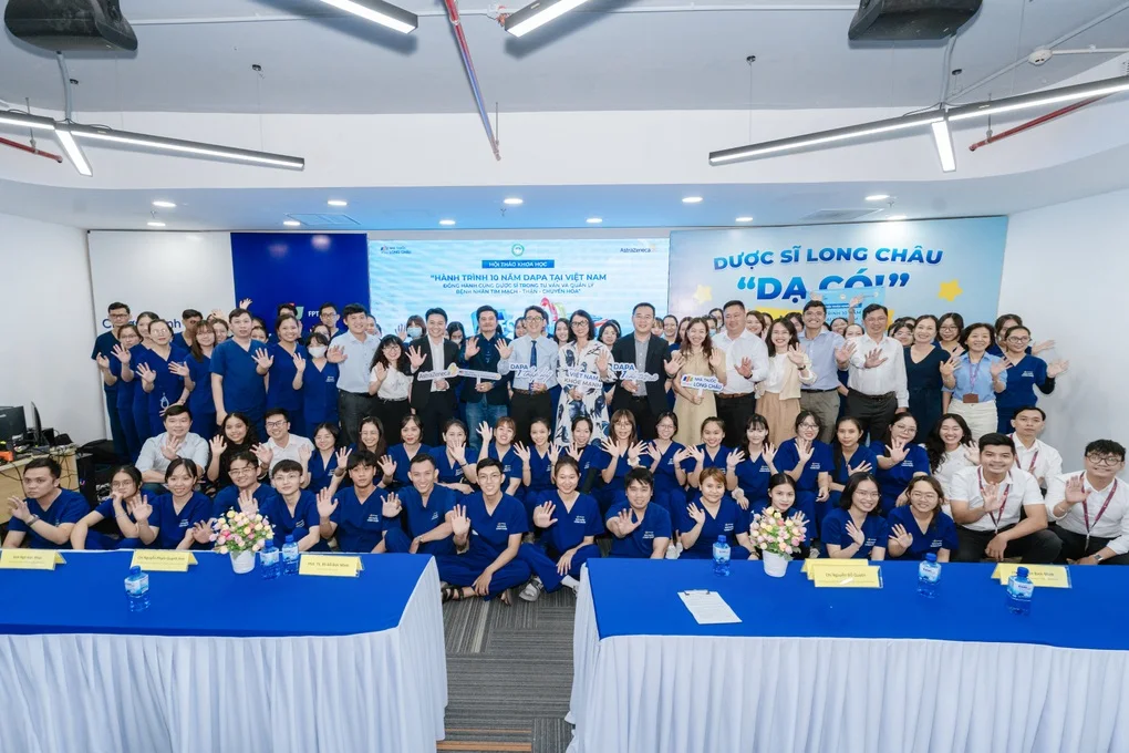 Long Châu đồng hành cùng AstraZeneca chăm sóc sức khỏe người Việt - 4 Long Châu đồng hành cùng AstraZeneca chăm sóc sức khỏe người Việt - 4