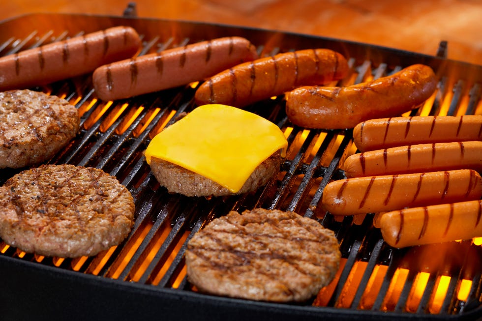 Experts Reveal Whether It’s Actually Healthy To Eat Meat Every Day