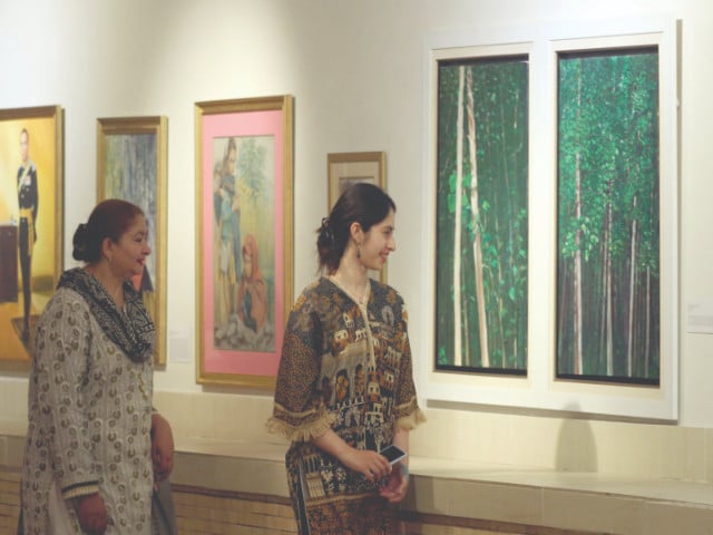 Trio of artists exhibit unique artwork
