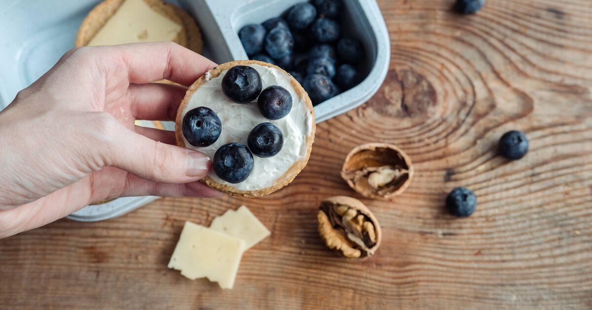NHS doctor says combining two foods can help prevent dementia