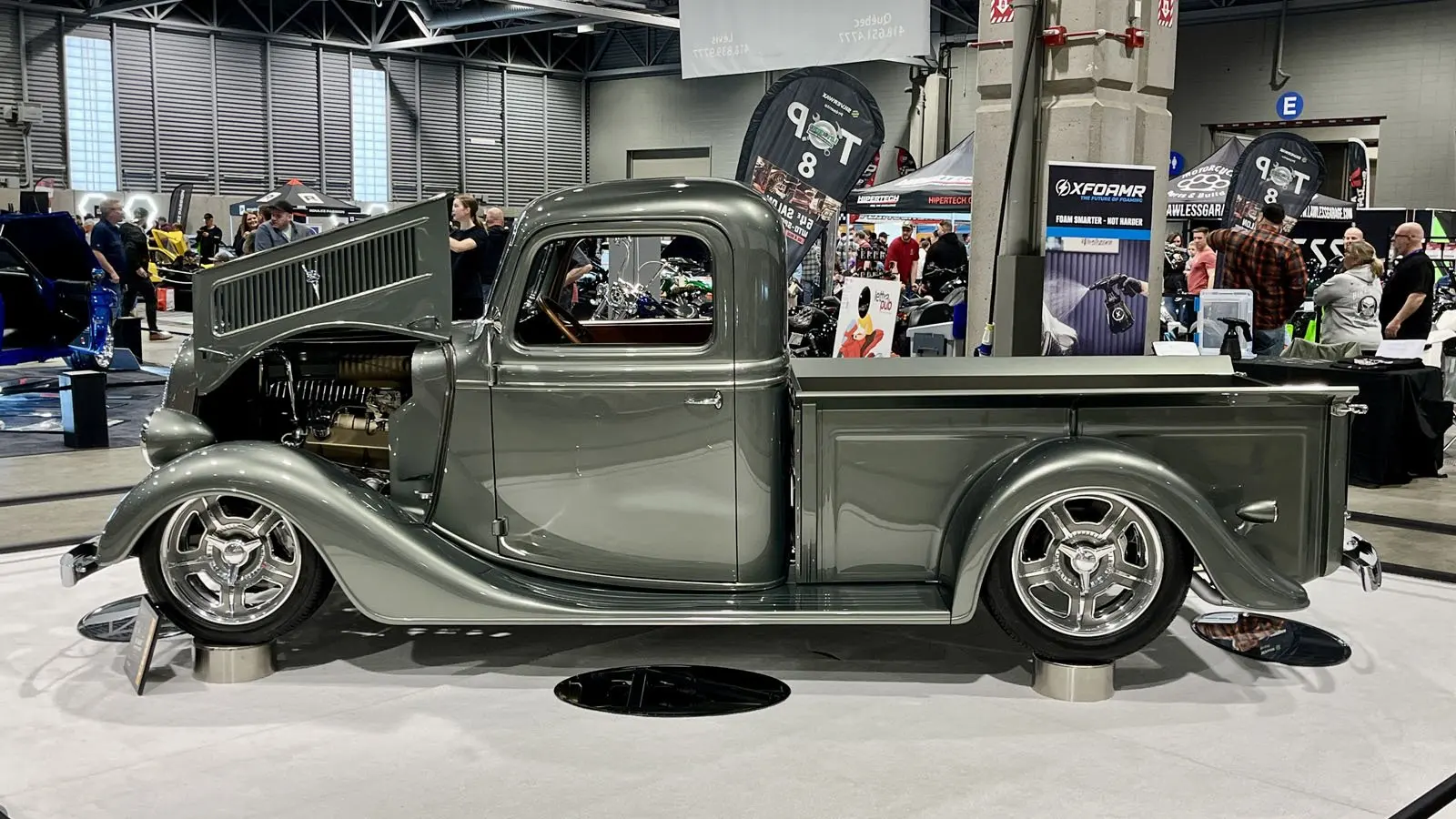 1937 Ford | Photo: Germain Goyer
