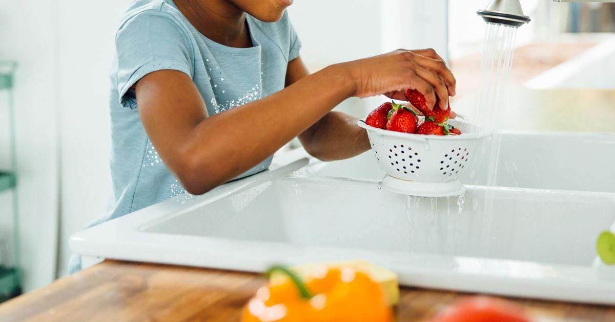 Early periods are a problem, and what your kid eats may make an impact, study suggests