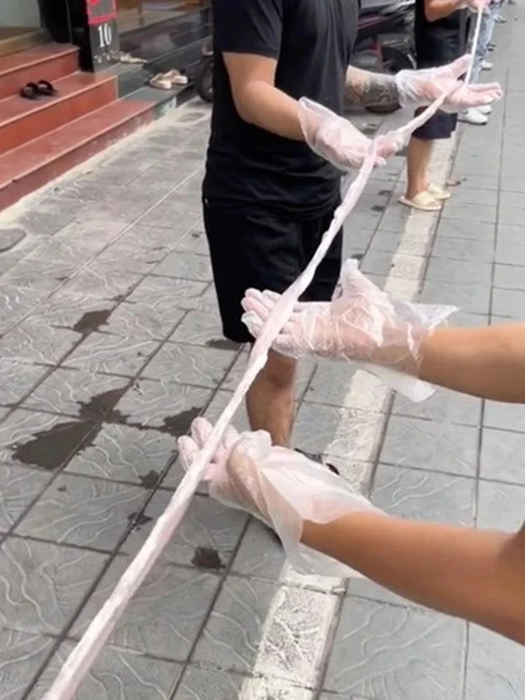 Formol là chất độc, nếu dùng để tạo lòng xe điếu có thể gây ung thư - 1