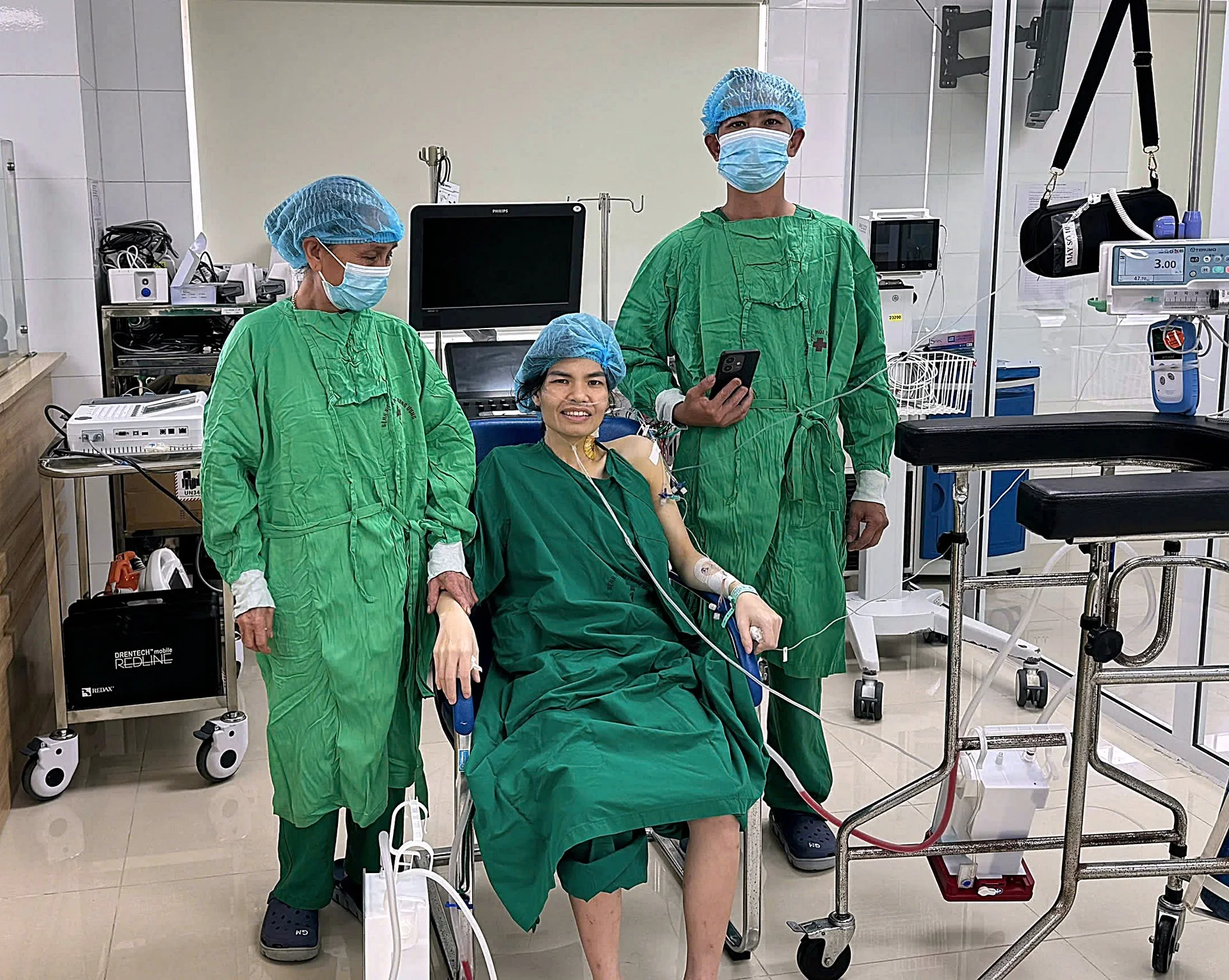 Chị được tái sinh nhờ lá phổi của người em được chuyển từ Nam ra Bắc - 3 Chị được tái sinh nhờ lá phổi của người em được chuyển từ Nam ra Bắc - 3