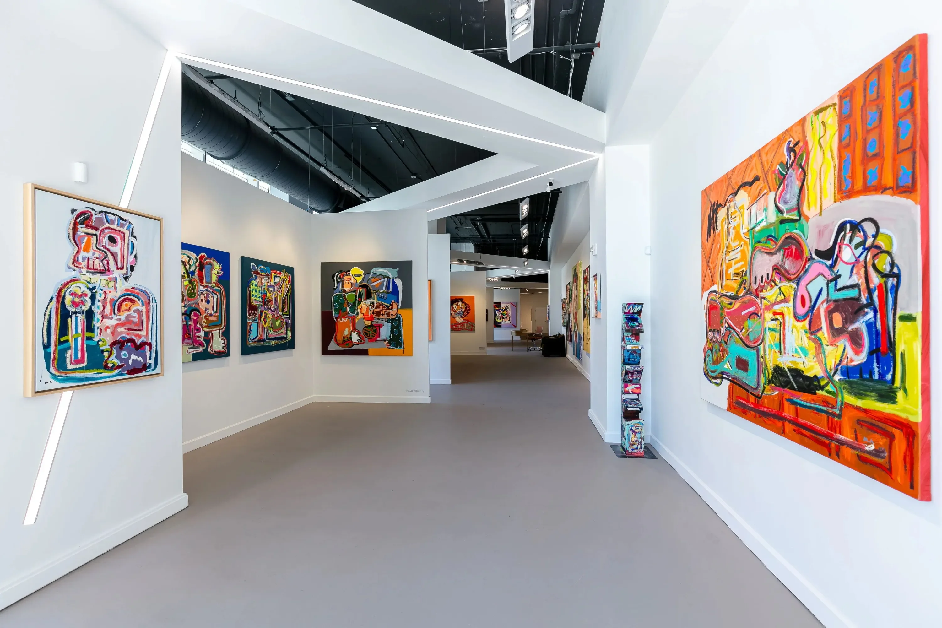 Avant Gallery