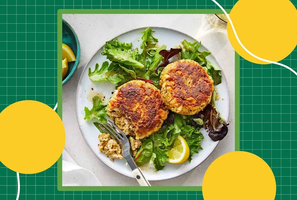 Photographer: Antonis Achilleos. EatingWell design.