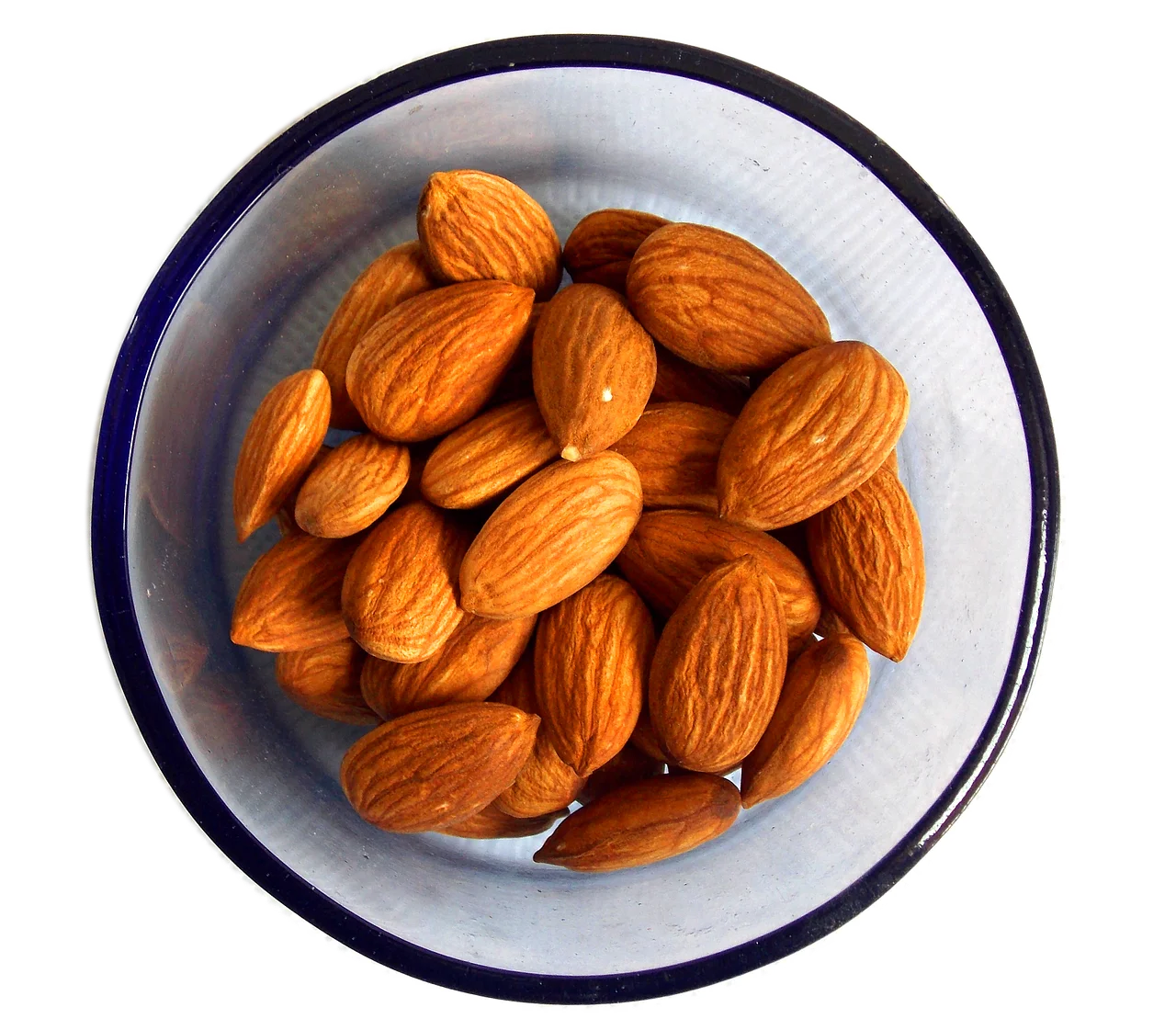 Snack on a handful of almonds daily as they're rich in protein, fibre, and healthy fats. (Pixabay) Snack on a handful of almonds daily as they're rich in protein, fibre, and healthy fats. (Pixabay)