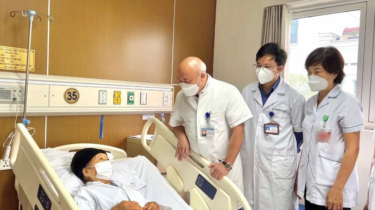Từ buồng bệnh đến đường chạy: Nghề điều dưỡng dạy tôi nhiều điều trân quý - 4 Từ buồng bệnh đến đường chạy: Nghề điều dưỡng dạy tôi nhiều điều trân quý - 4