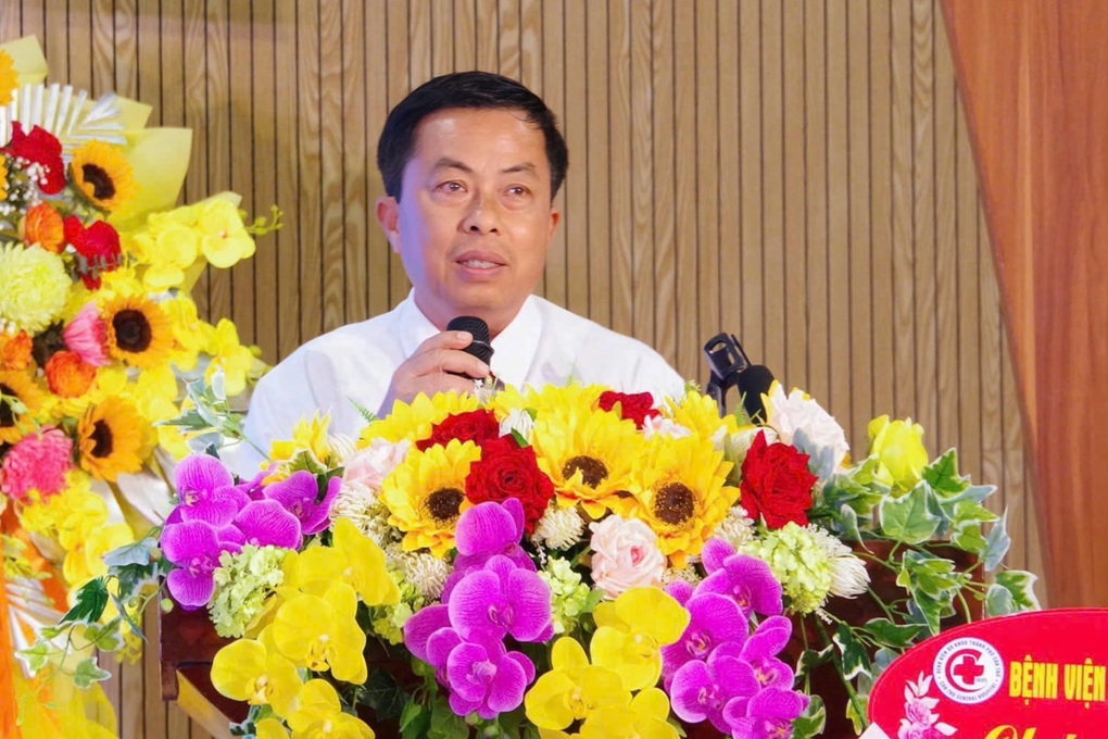 “Nghề y không có vương miện, chỉ có tình người và sự tử tế”