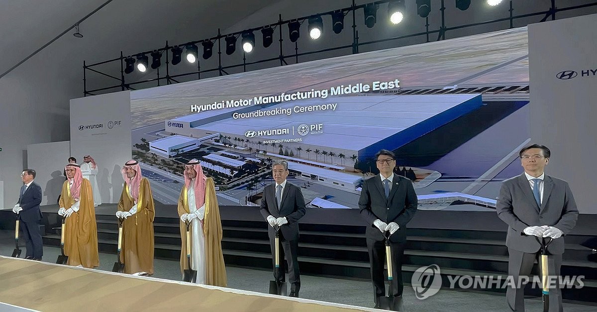 (LEAD) Hyundai Motor breaks ground on 1st Middle East plant in Saudi Arabia