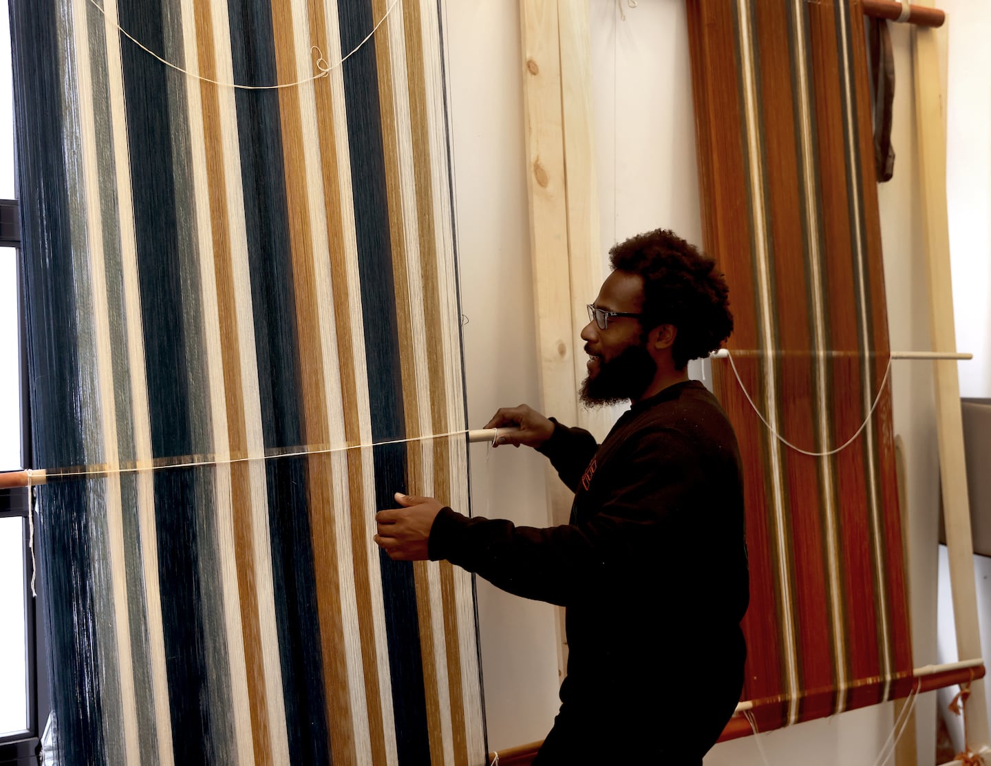 Artist Stephen Hamilton weaves generations of African tradition