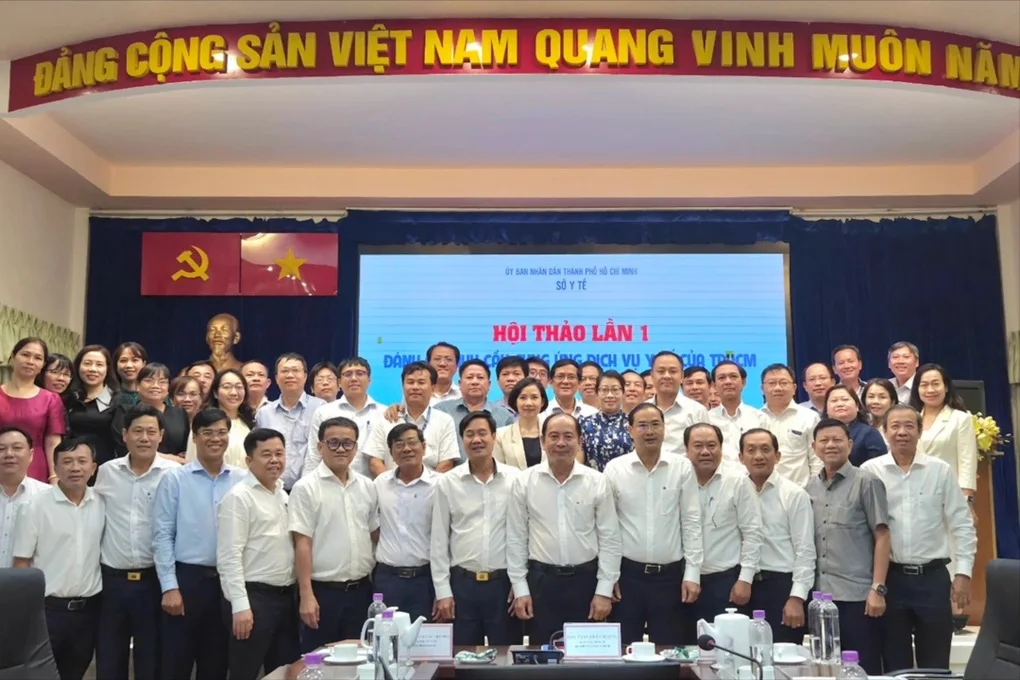 Nguy cơ quá tải bệnh viện tuyến cuối ở TPHCM sau khi sáp nhập 3 tỉnh thành - 1
