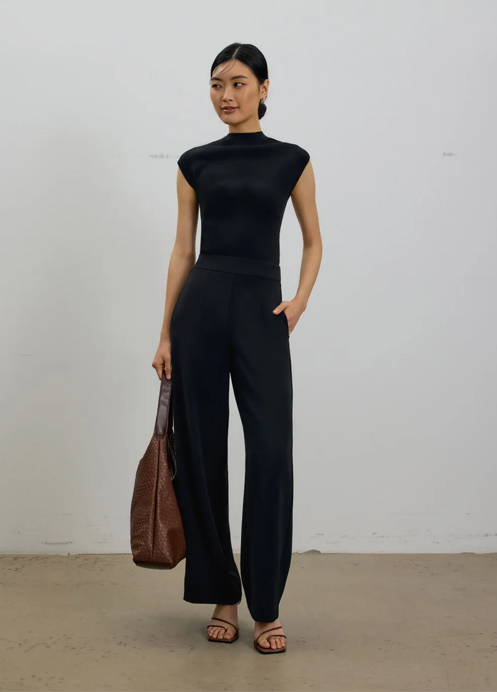 Leggy™ Moira Straight Leg Pants