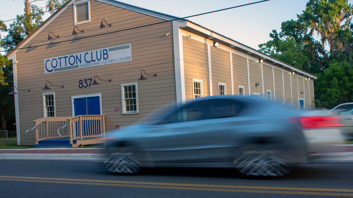 Scene Calendar: Art at the Cotton Club, live music at Bo Diddley and theater at the GCP
