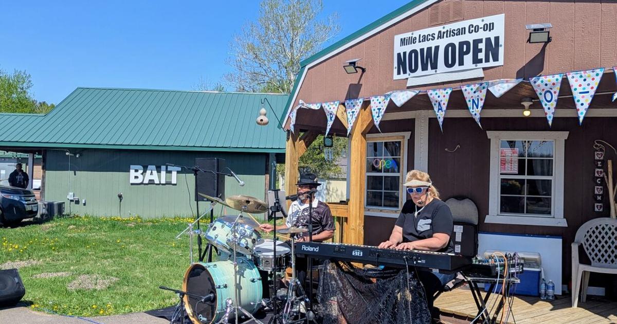 Local artists show their skills