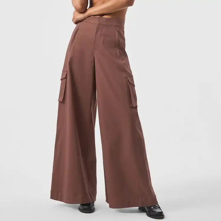 Show Off Cargo Wide Leg Trouser