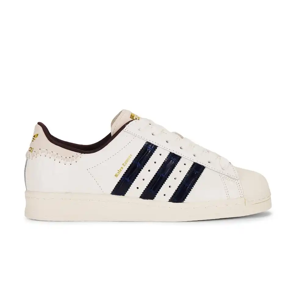 Superstar Sneaker