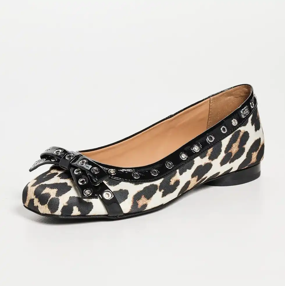 Eyelets Bow Ballerinas
