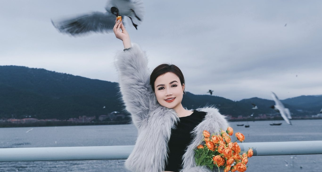 Diễn viên Hoàng Yến trải lòng về 4 lần ly hôn, Lan Phương trẻ trung như nữ sinh