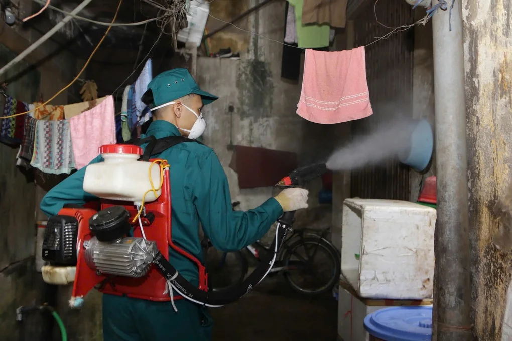 Hà Nội ghi nhận 155 ca Covid-19 trong tuần, dự báo tiếp tục tăng - 2