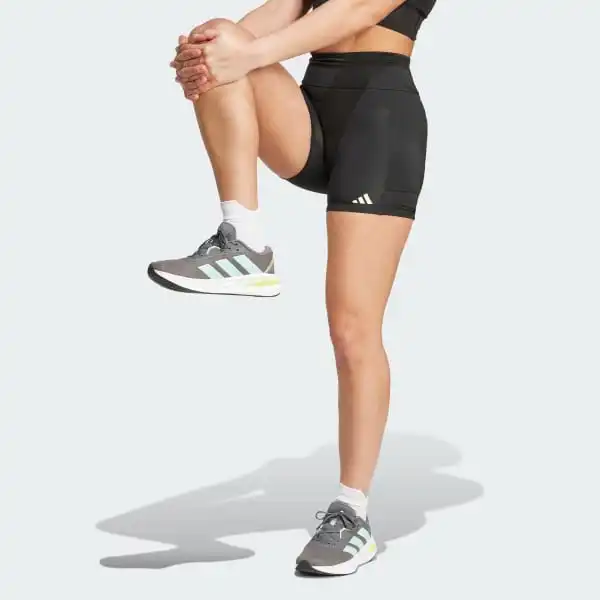 Own the Run Short Leggings