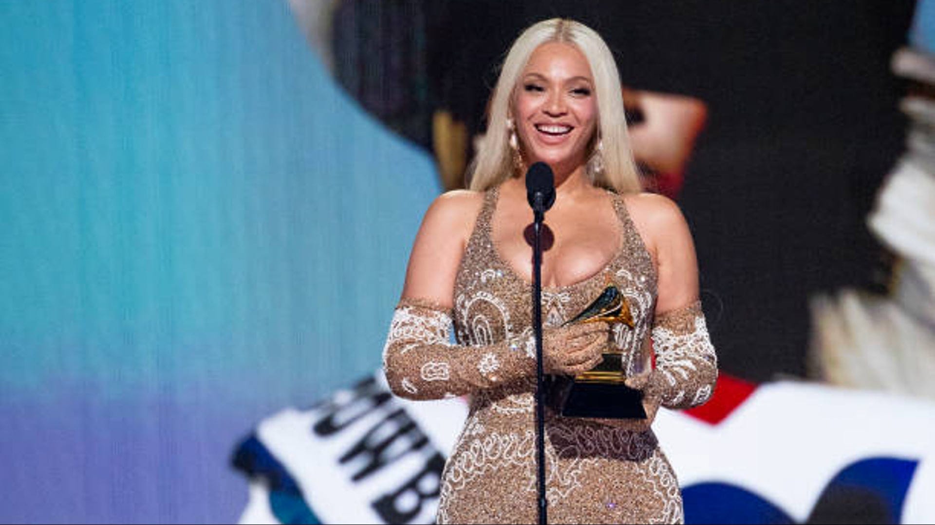 American Music Awards 2025: How to stream, who is performing tonight?