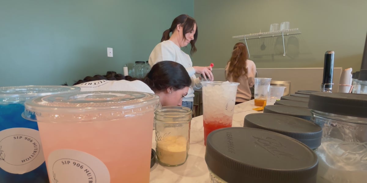 New business in downtown Gladstone serves up healthy drink options