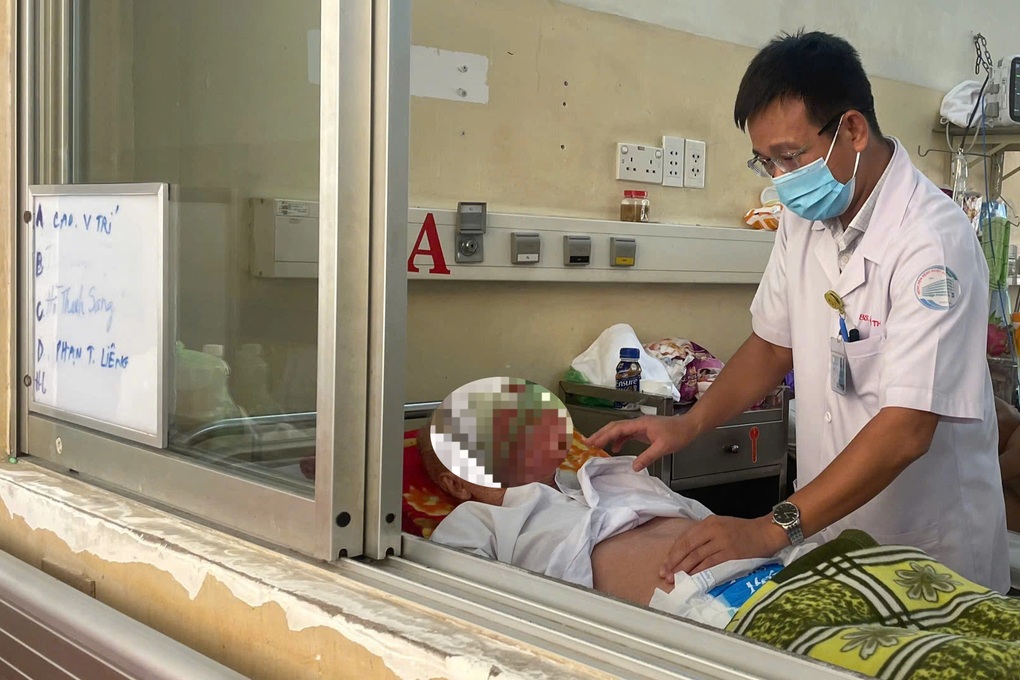 TPHCM có 2 trường hợp tử vong vì Covid-19, có sẵn bệnh nền nặng