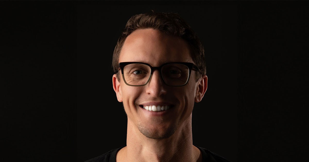 Recording Arts & Entertainment Business Grad Invents Live Sound Device