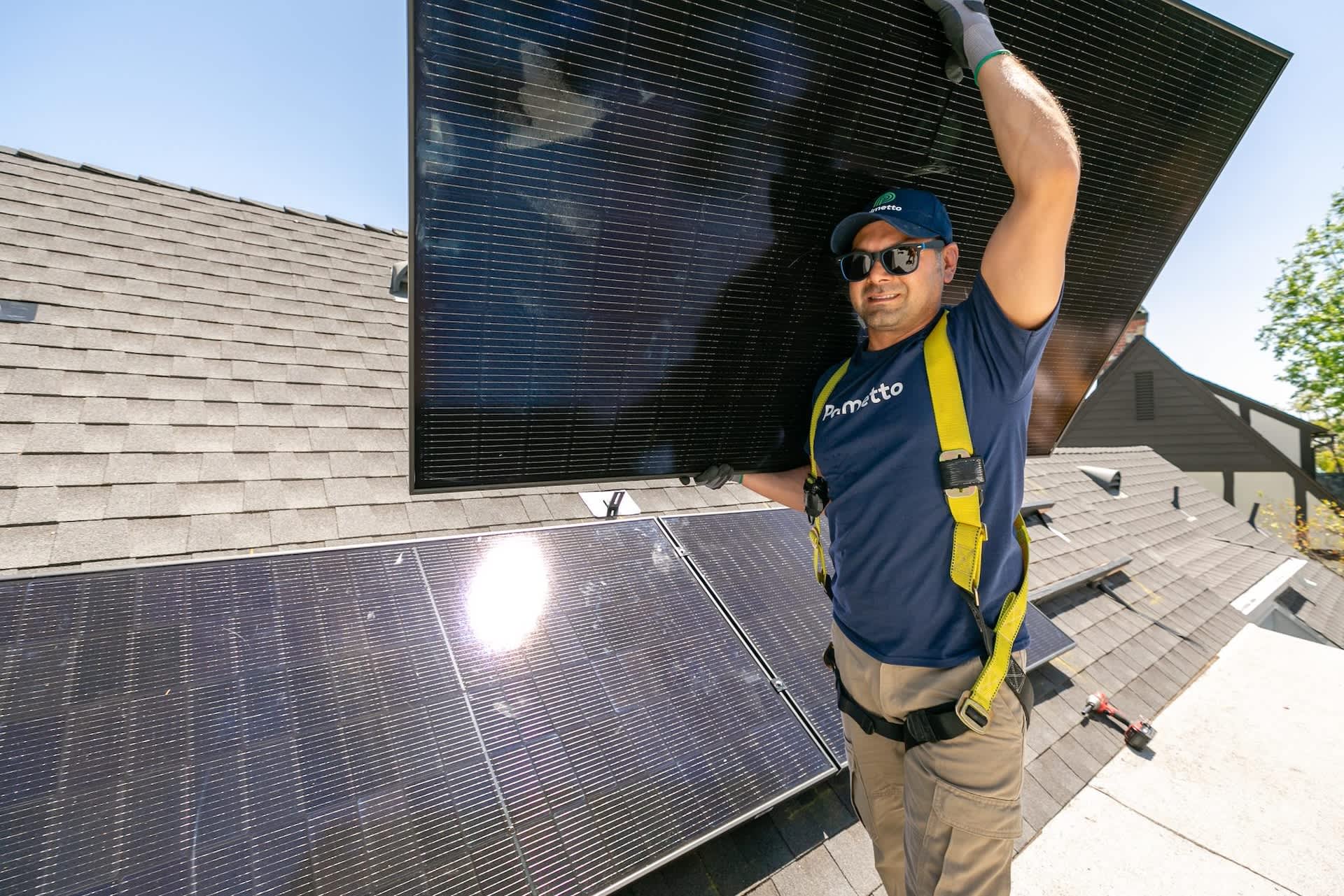 Off-grid community shares fascinating glimpse into unique lifestyle: ‘What a great example for our younger generation’