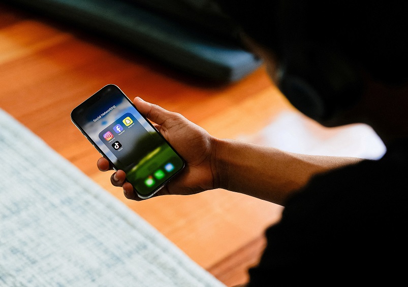Consertar chatbots requer psicologia, não tecnologia