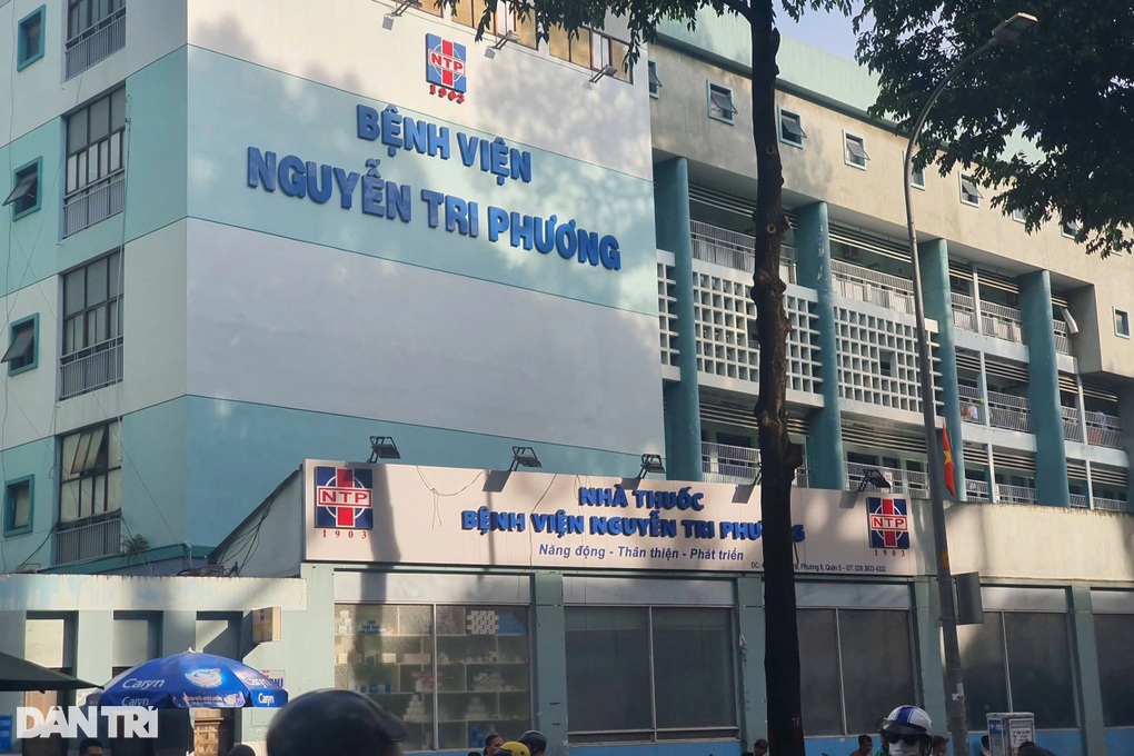 Bé gái co giật sau khi bị đánh bằng xẻng tại mái ấm ở TPHCM hiện ra sao?