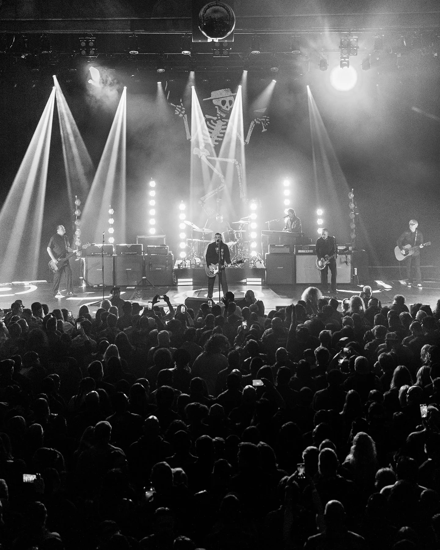 RMA’s disco ball eclipses the center L2D hang during Social Distortion’s RMA set on New Year’s Eve.
