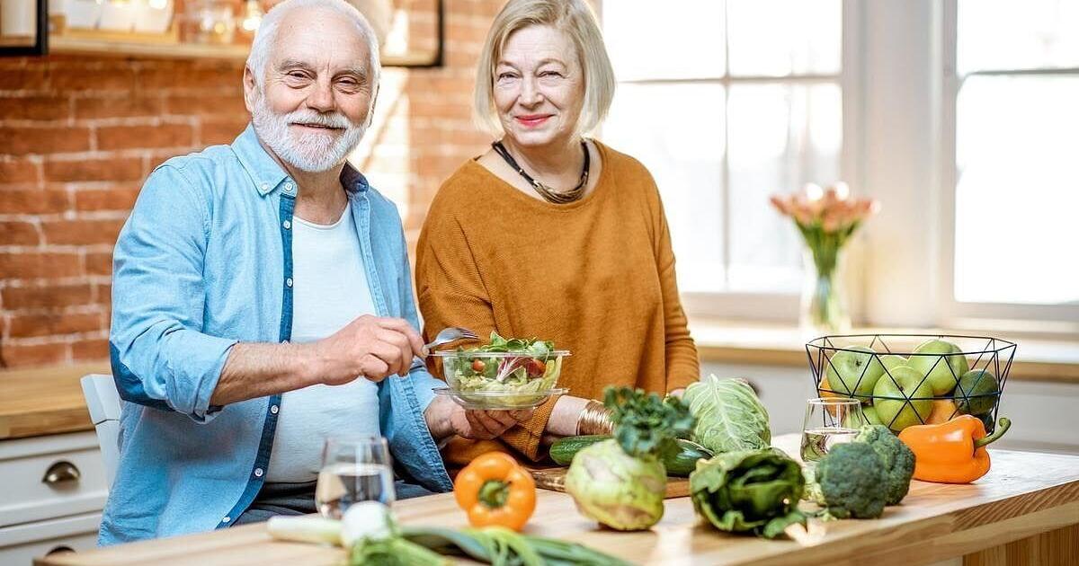 Eating Healthier Can Protect Aging Brain