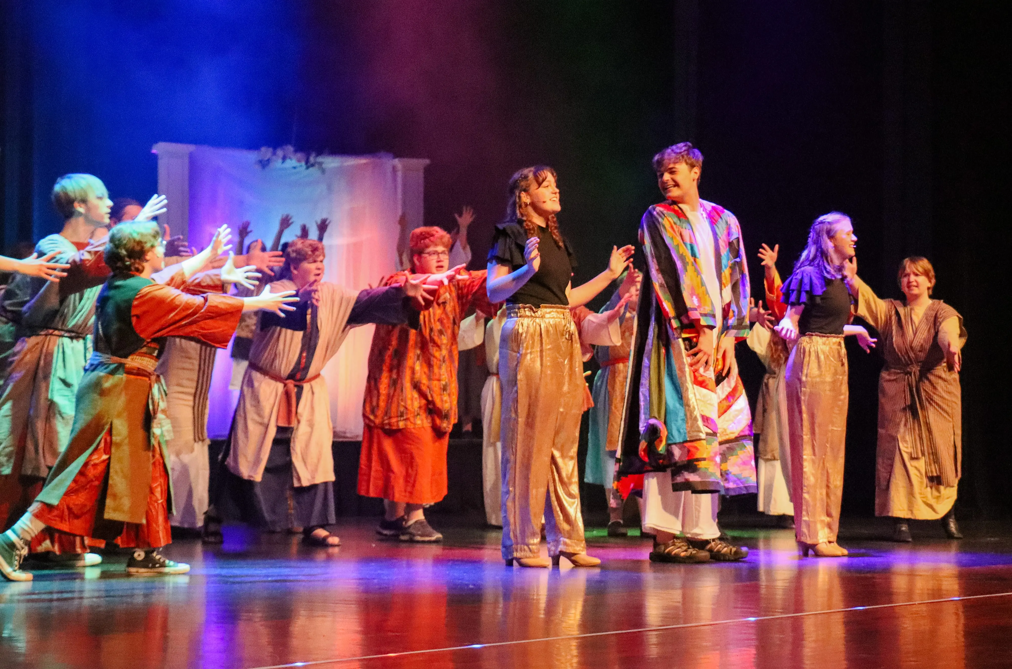 Area high school musical theater shines at annual LMC WAVE celebration of student talent