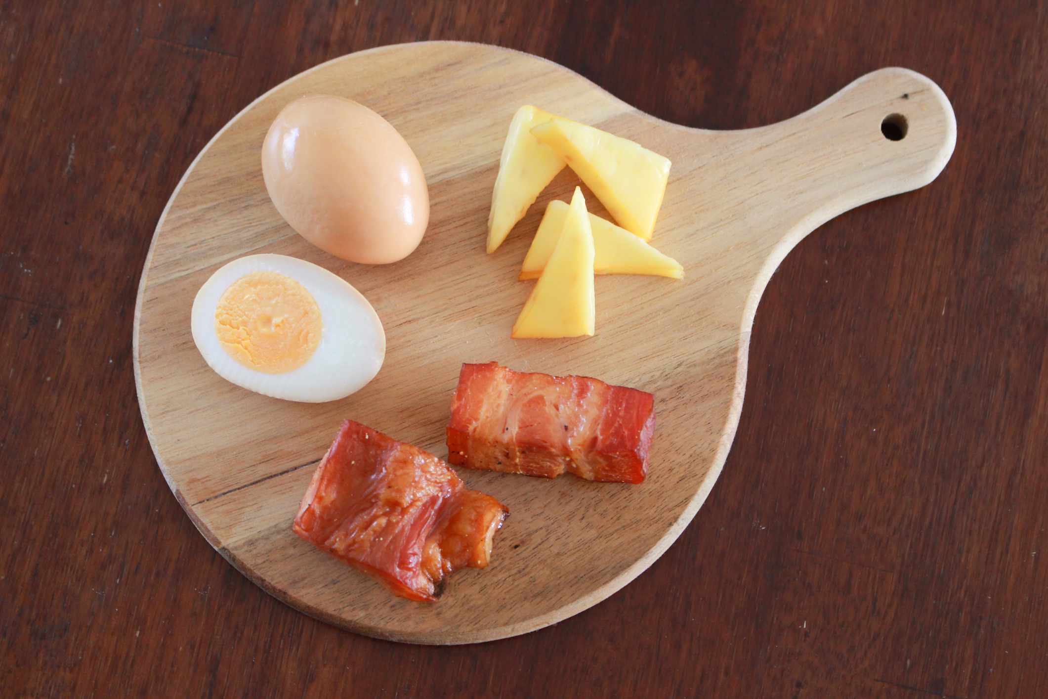 16 Carnivore Diet Snacks To Keep You Full All Day
