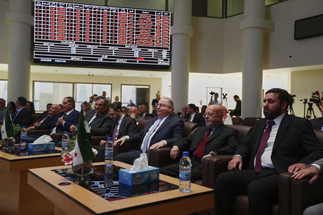 Another sign of Syria’s rebuilding: The Damascus stock exchange opens again