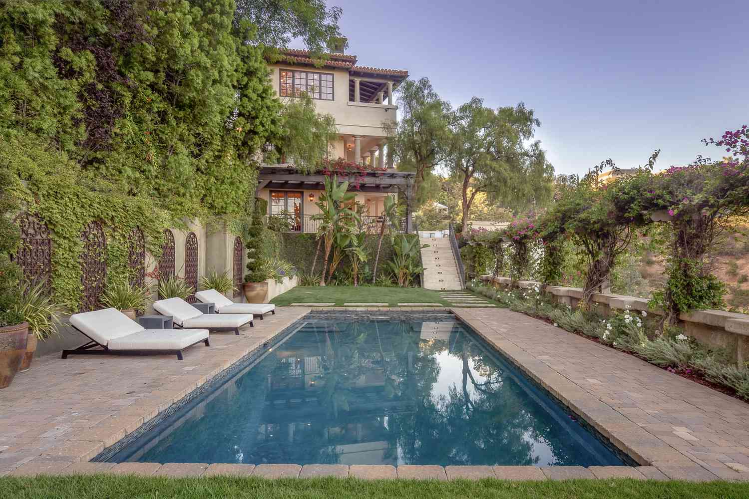 7 Summer Home and Lifestyle Trends Pinterest Says Are About to Take Over