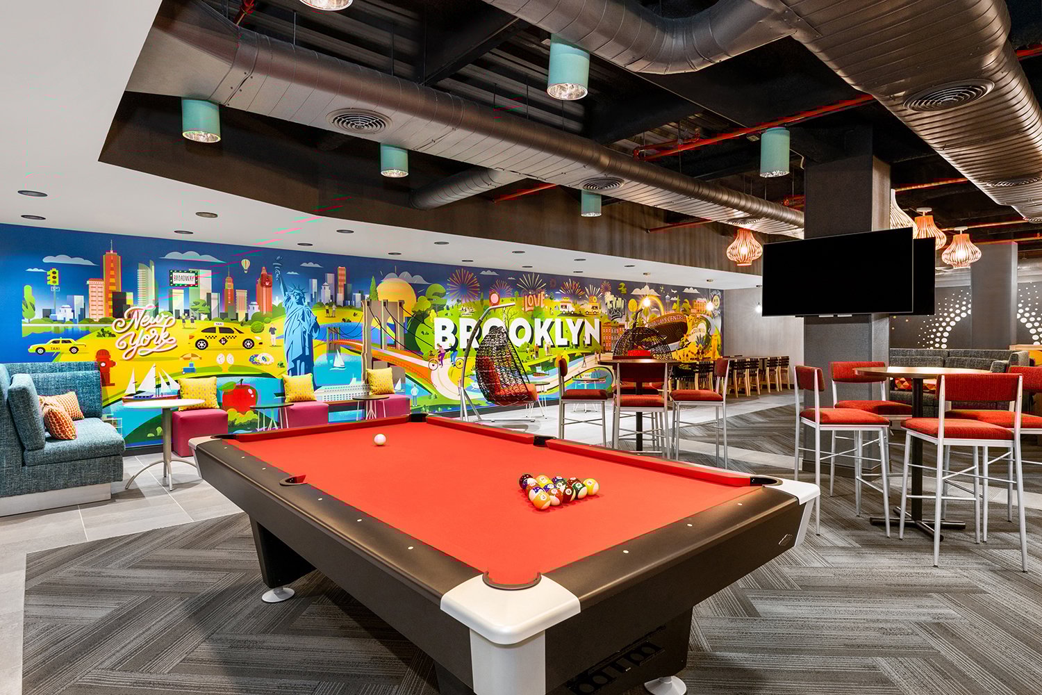 The middle market embraces lifestyle