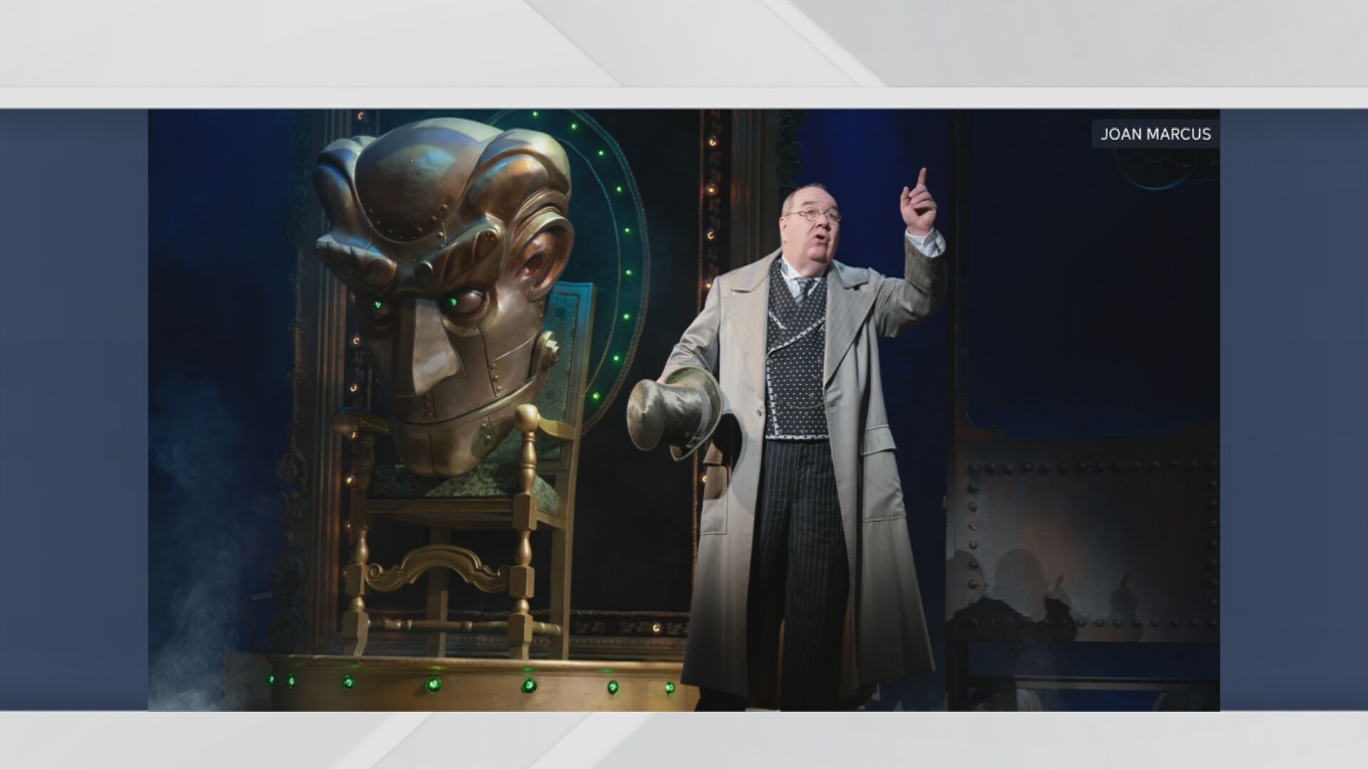 Wicked’s Blake Hammond brings the Wizard of Oz to life in Tulsa