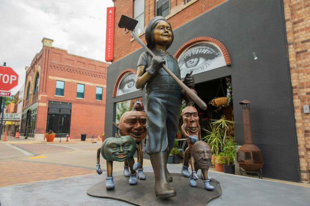 Visit Eau Claire Celebrates 15 Years of Local Sculpture Tour