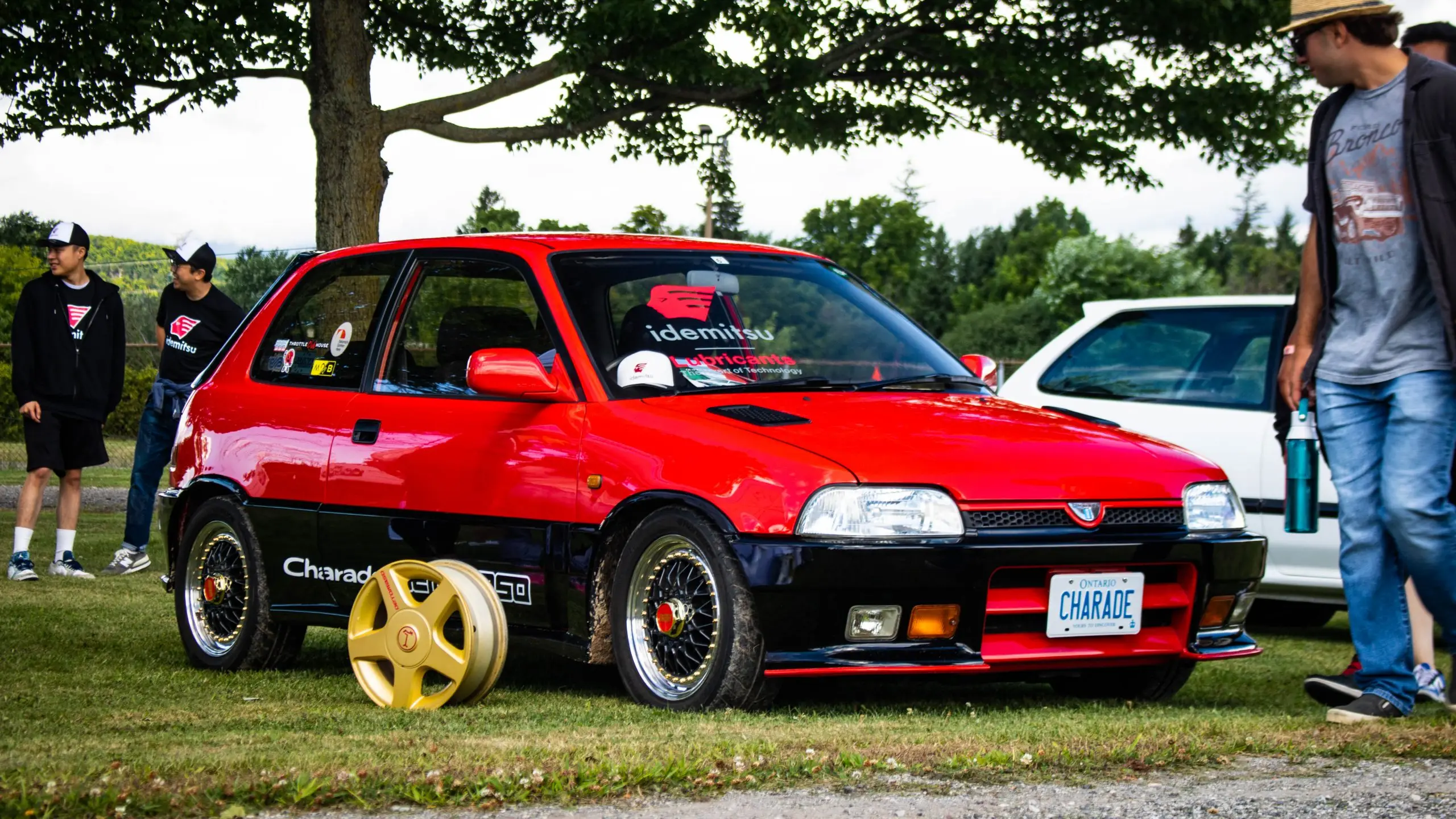 Oblivion car show Daihatsu Charade detomaso