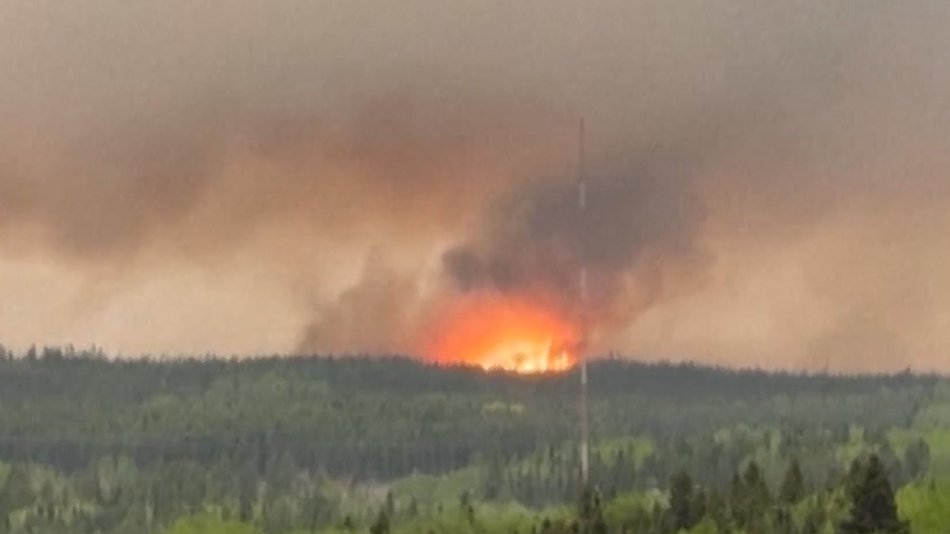 Canadian wildfire smoke stopping your workout? Planet Fitness opens doors this weekend