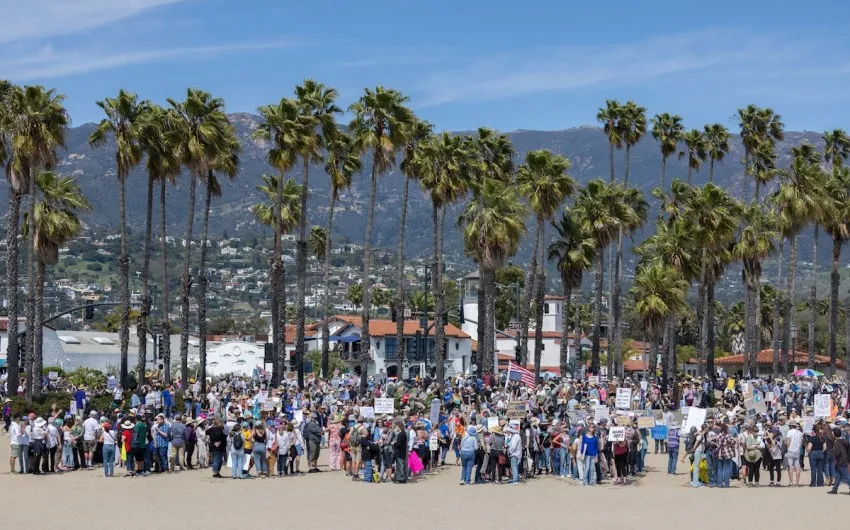 No Kings Allowed: Indivisible Santa Barbara Organizes Its Own Parade for Trump